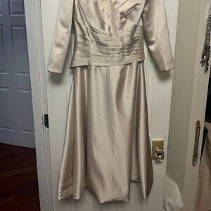 Brand Name, Mother of the Bride dress Champagne